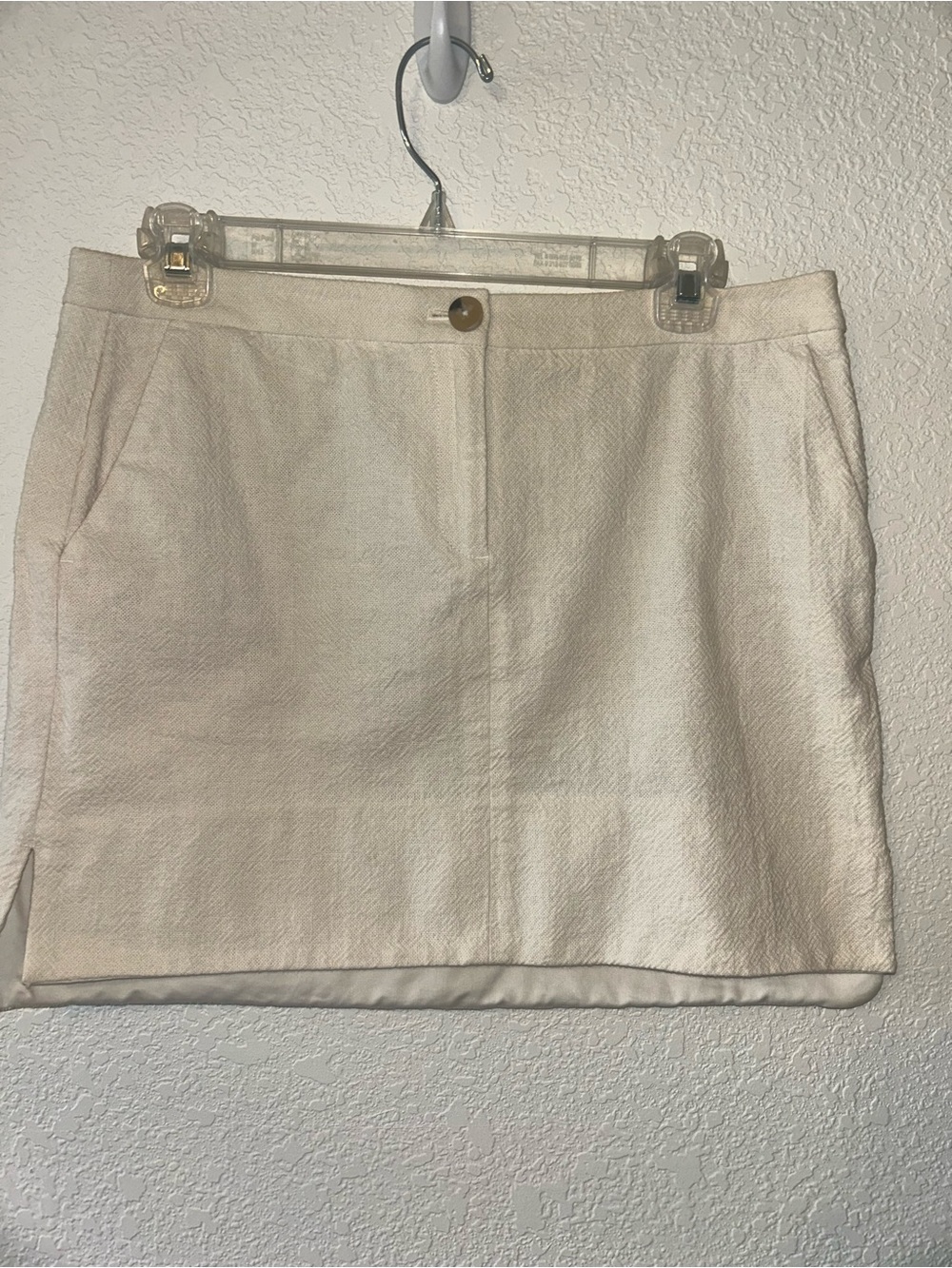 Tory Burch cream 100% cotton textured mini skirt size 4